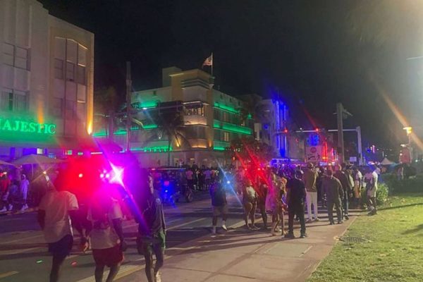 Curfew Imposed in Miami Beach Following Fatalities During Spring Break Celebrations