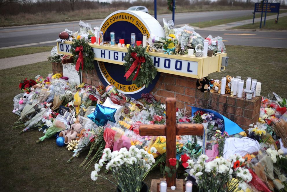 Judges rule that parents of Michigan high school shooter will face trial.