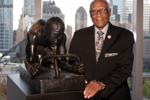 Herb Douglas, who won a bronze medal in the 1948 Olympics, passes away at the age of 101.