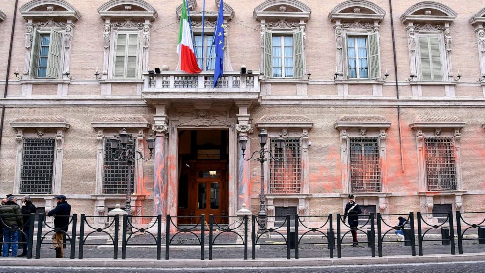Italy to Impose Significant Penalties for Damage to Monuments and Cultural Sites due to Vandalism