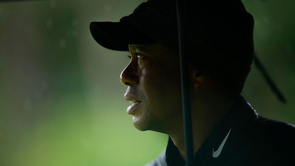 Tiger Woods Withdraws from the Masters Tournament Before Finishing Third Round