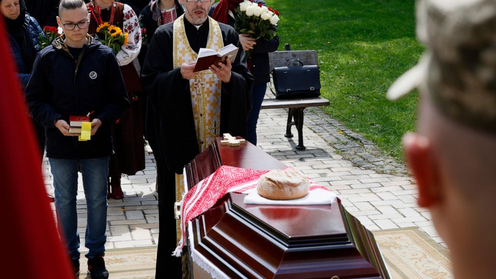 American man killed in action receives funeral in Ukraine