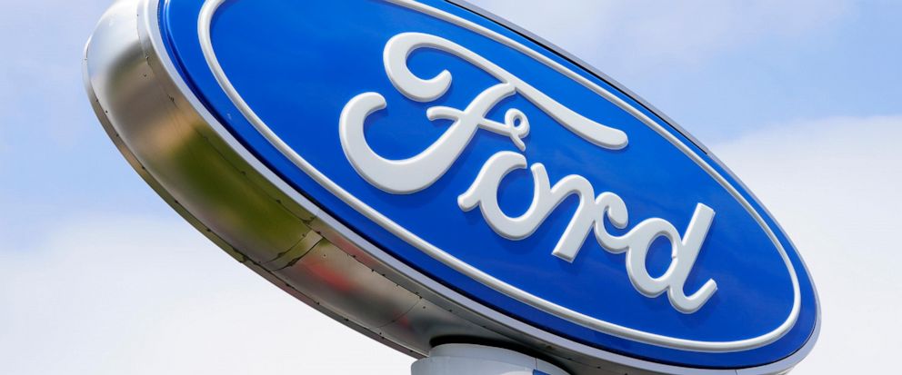 Ford Issues Recall of 310,000 Trucks to Address Driver's Front Air Bag Issue