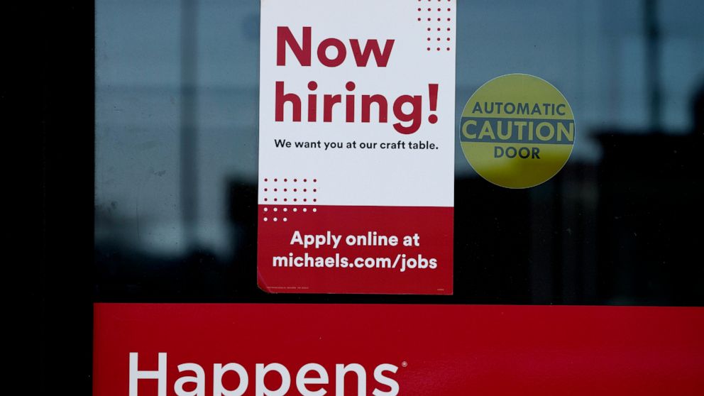 US Unemployment Aid Applications Remain High on a Weekly Basis