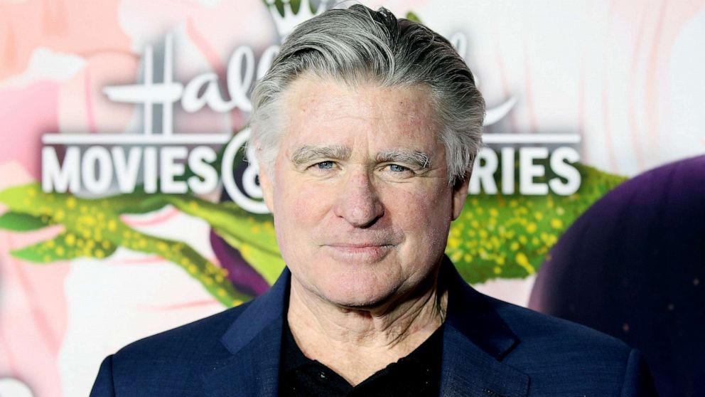 Veteran Actor Treat Williams Passes Away at 71: Hollywood Honors His Legacy with Tributes