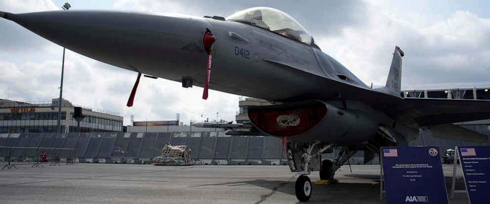 Deployment of US F-16 Fighter Jets to Safeguard Ships from Potential Iranian Seizures in the Gulf Region