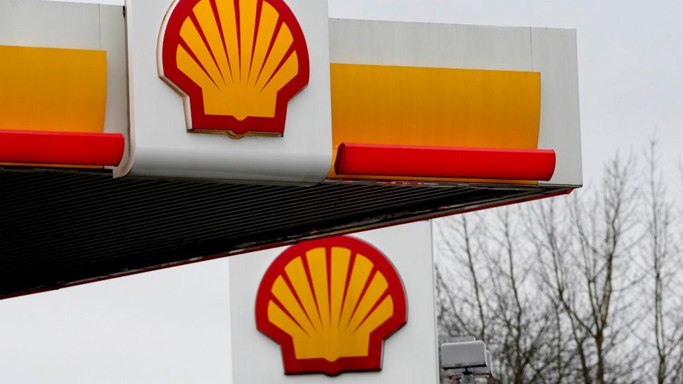 Shell CEO criticizes decision to reduce oil production at this time, deeming it 'irresponsible'