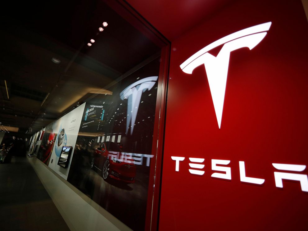 Tesla Expands Showrooms on Tribal Lands to Circumvent State Laws Restricting Direct Sales