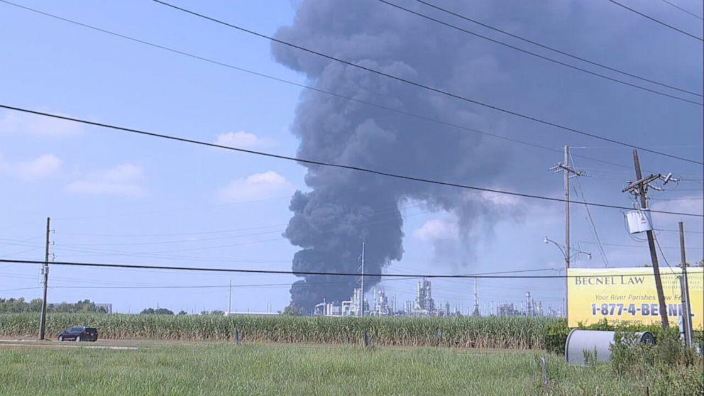 Evacuations Initiated as Louisiana Refinery Experiences Chemical Leak and Fire