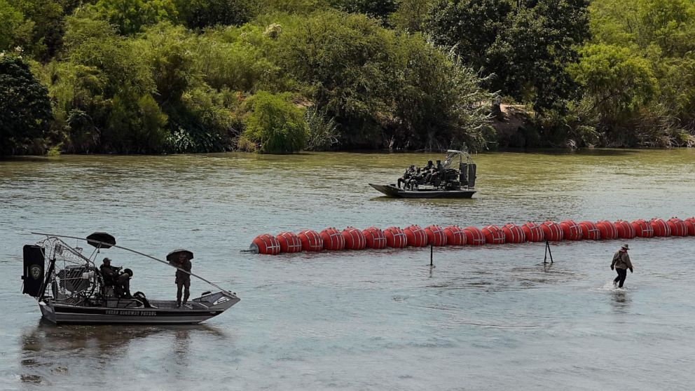 First Body Spotted near Floating Barrier in Rio Grande River, Confirms Mexico