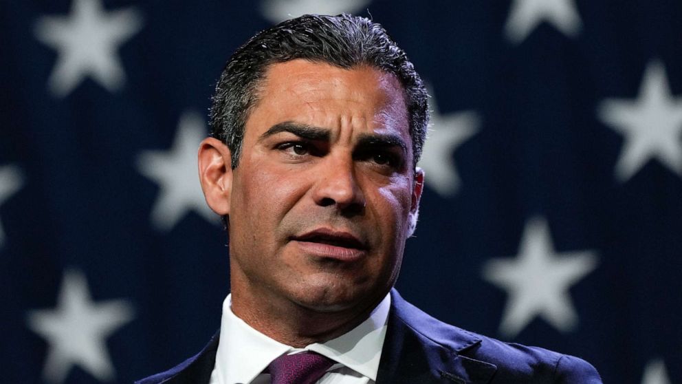 Miami Mayor Francis Suarez announces suspension of 2024 Republican primary campaign