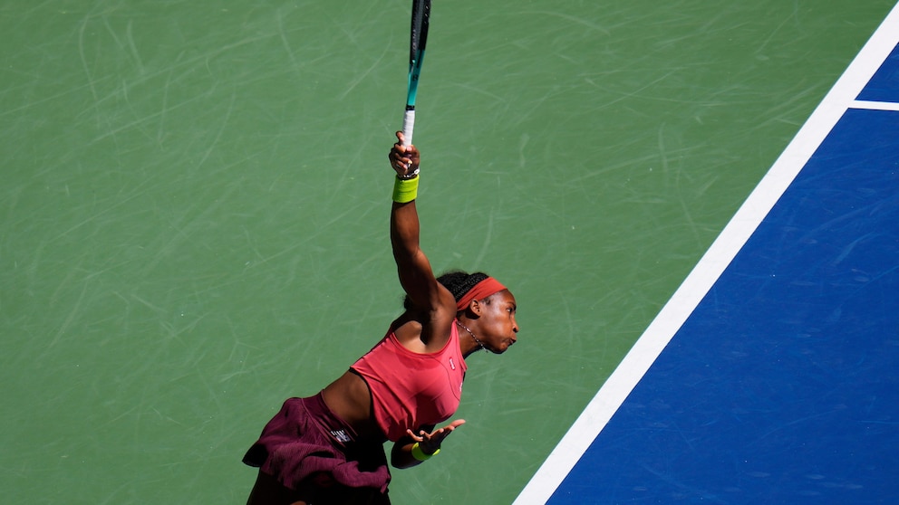 Coco Gauff, 19, secures spot in US Open semifinals after defeating Jelena Ostapenko