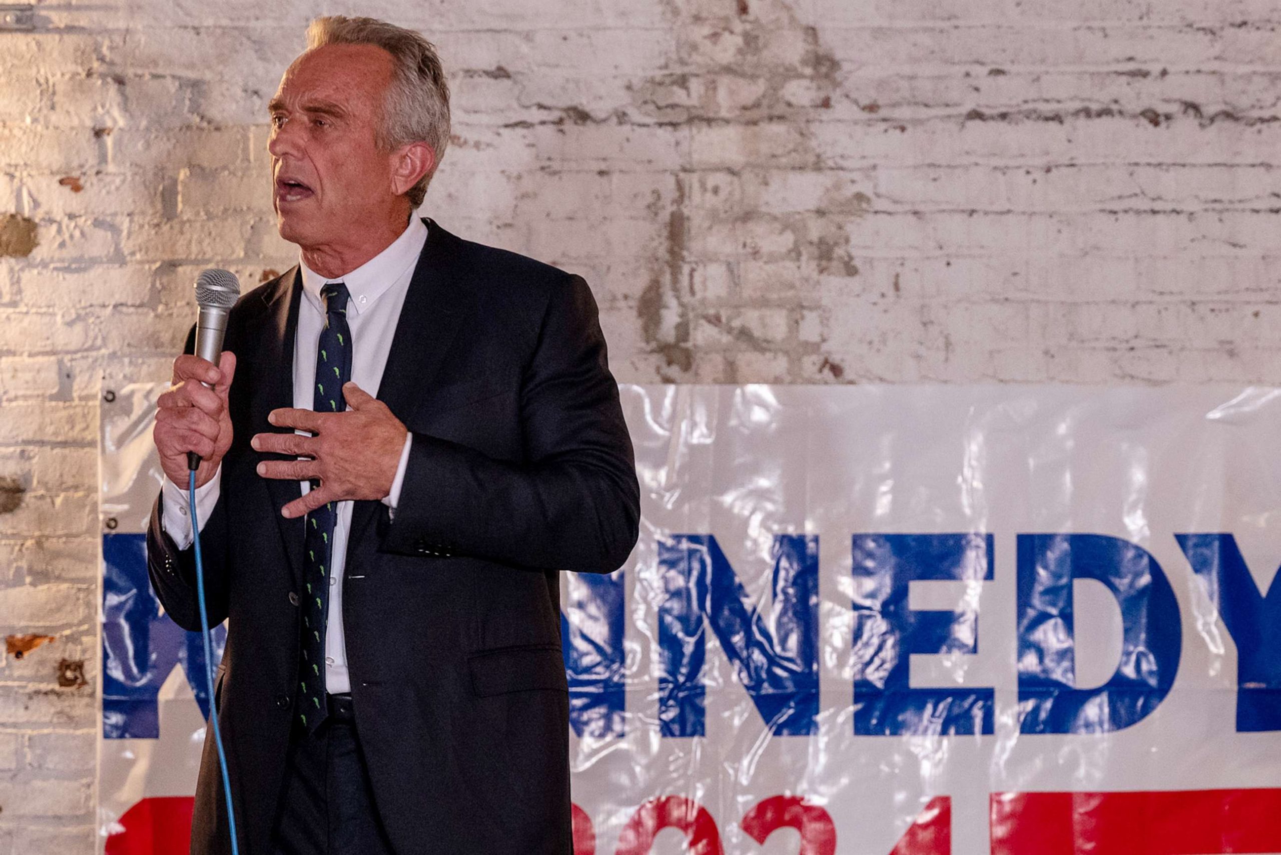 Man with weapon apprehended at Robert F. Kennedy Jr. campaign gathering in Los Angeles
