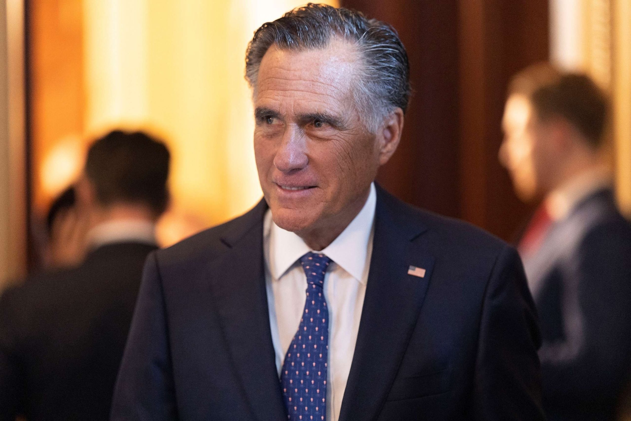 Mitt Romney Declares He Will Not Run for Reelection to the Senate, Citing the Need for a Fresh Generation of Leadership