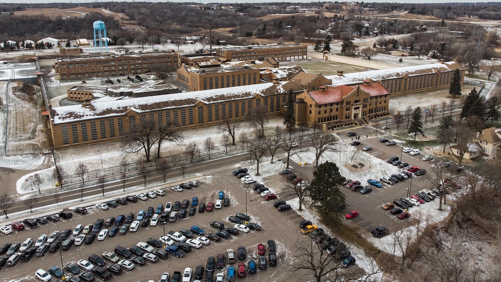 Results of tests confirm that drinking water is deemed safe at a Minnesota prison, effectively addressing inmate concerns