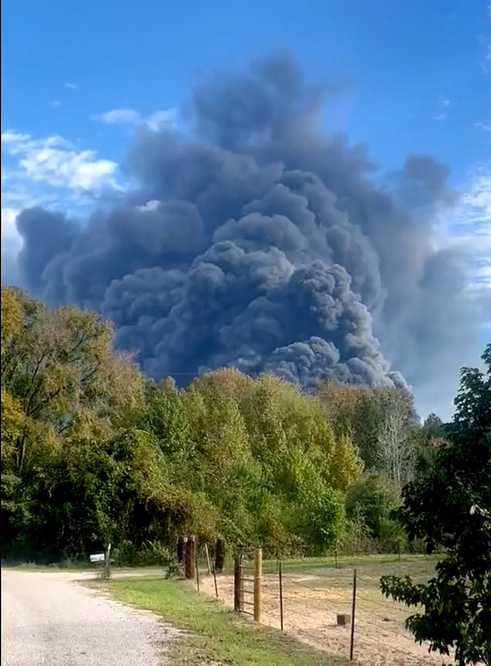 Breaking News: Massive Fire Erupts at Chemical Plant in Close Proximity to Houston