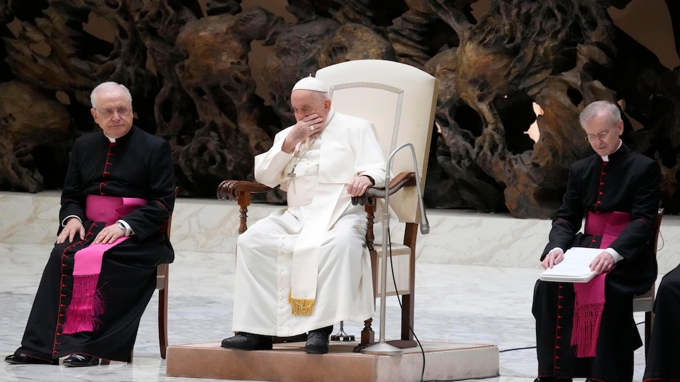 Pope Francis Makes an Appearance at Weekly Audience Despite Illness