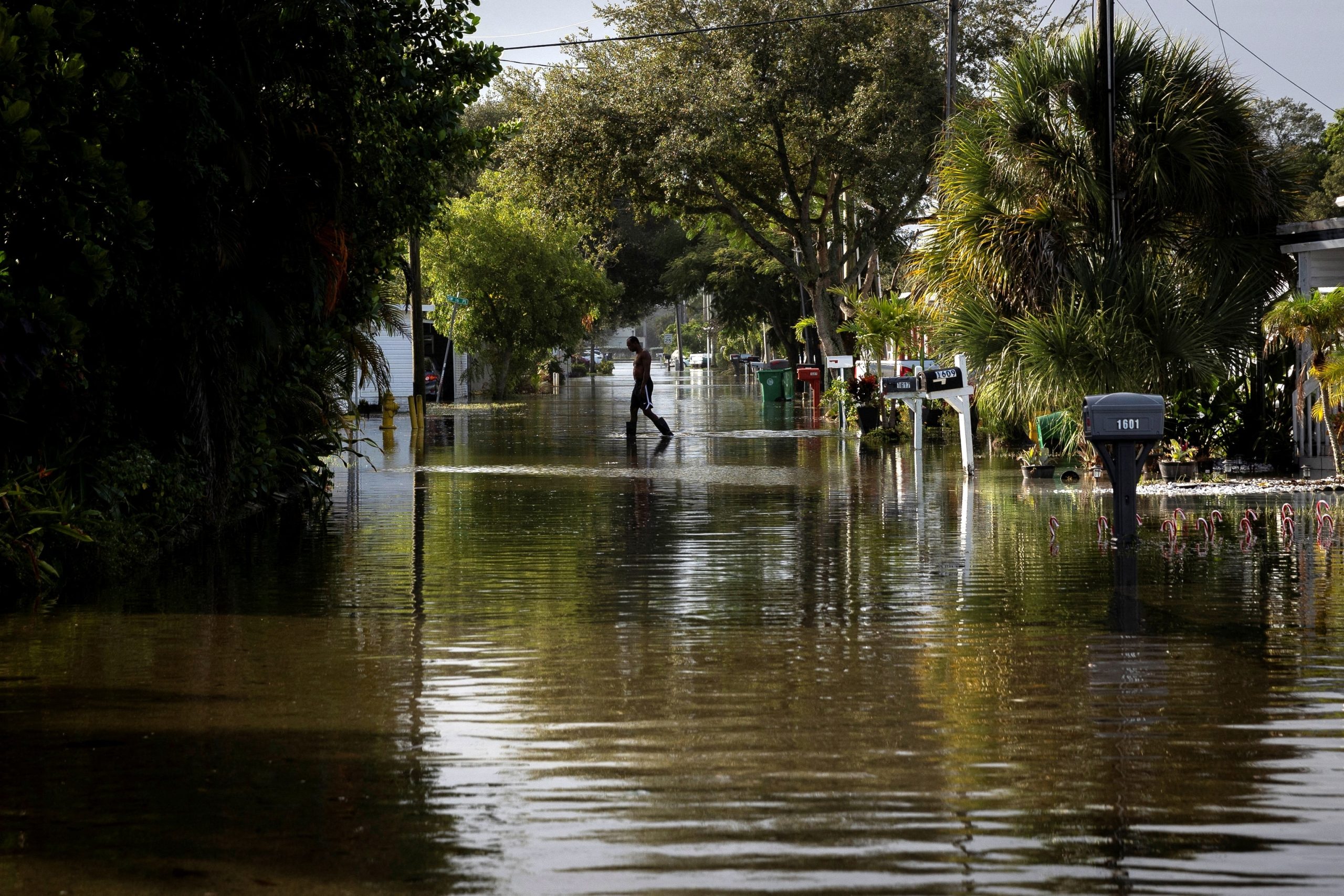 School closures and power outages caused by flooding in Florida
