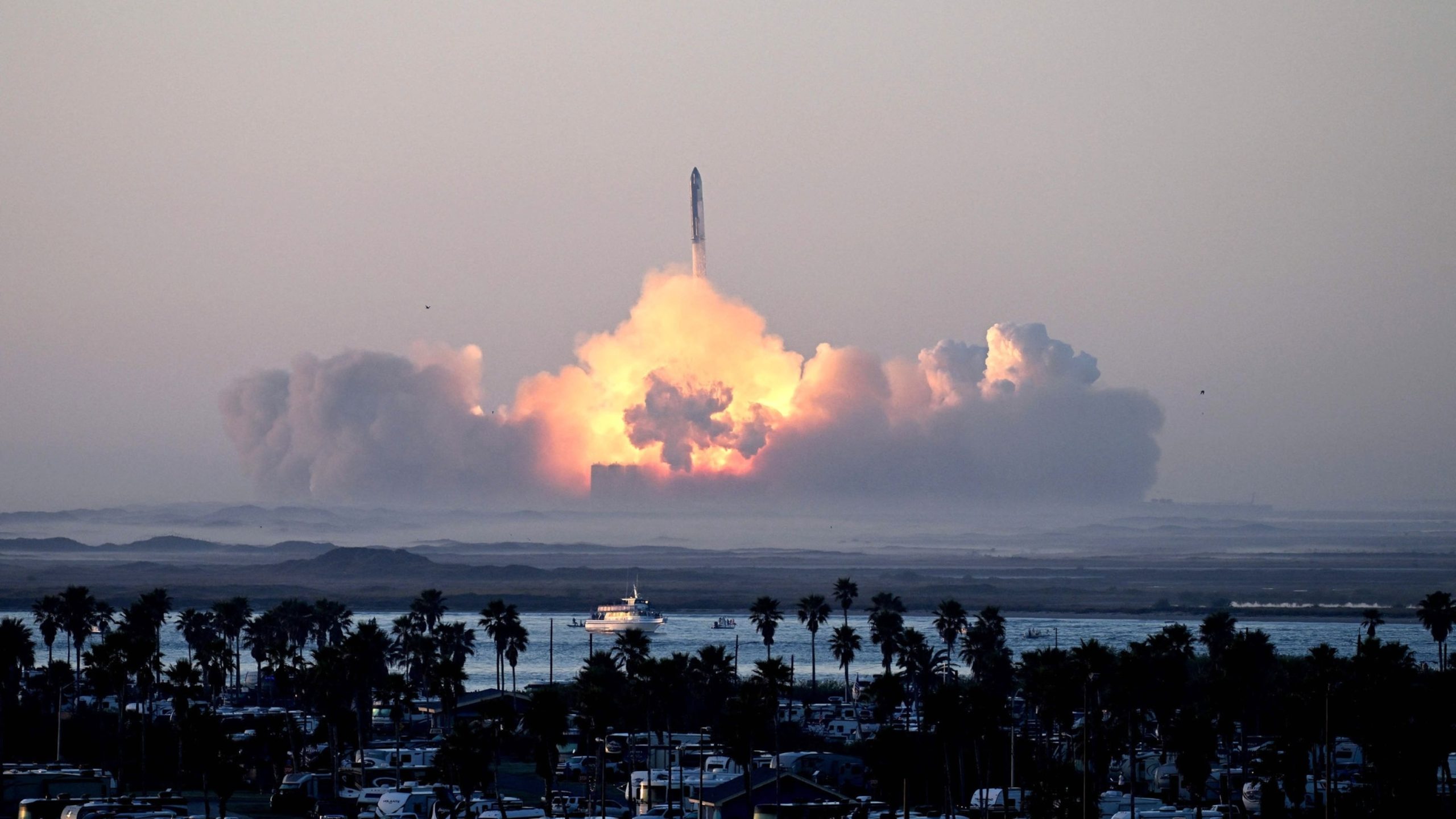 Second Test Flight of SpaceX's Starship Rocket Ends in Explosive Launch