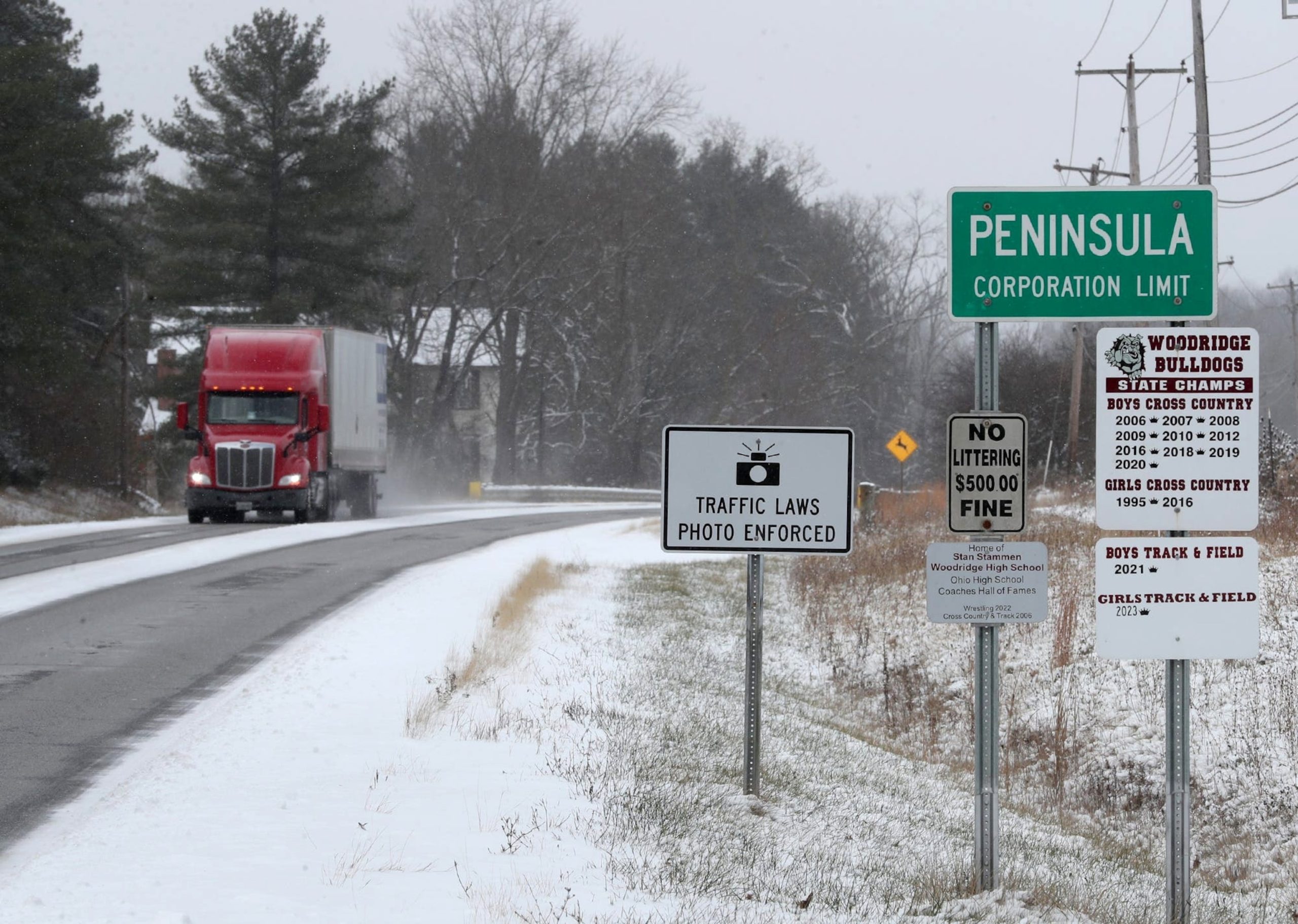 Severe Lake Effect Snowstorm Sweeps Across Ohio to Western New York