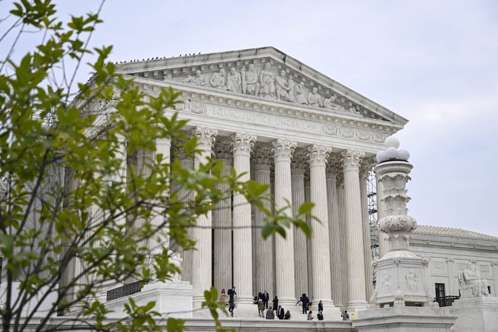 Supreme Court Responds to Ethics Pressure by Introducing Code of ...