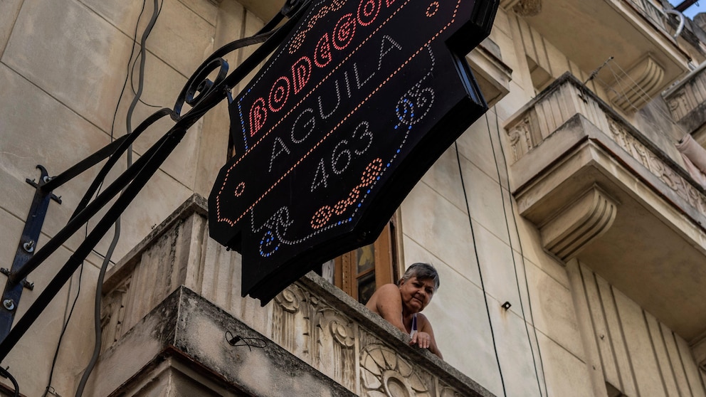 The Success of Cuban Private Grocery Stores: Limited Accessibility for a Few Individuals