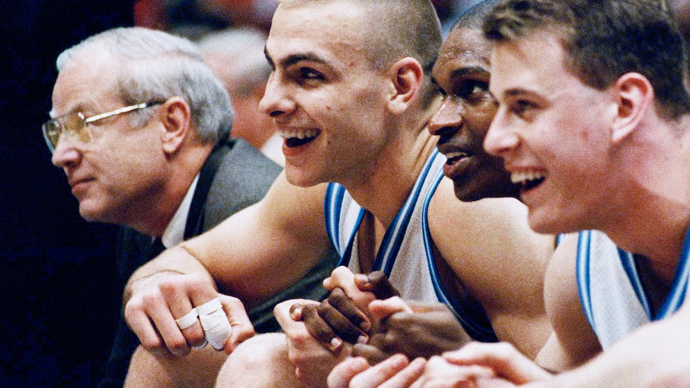 Former UNC and NBA player Eric Montross passes away at the age of 52 following a battle with cancer