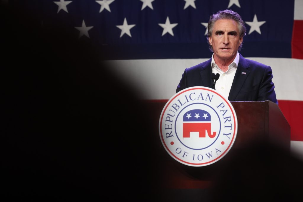 North Dakota Governor Doug Burgum withdraws from the 2024 presidential