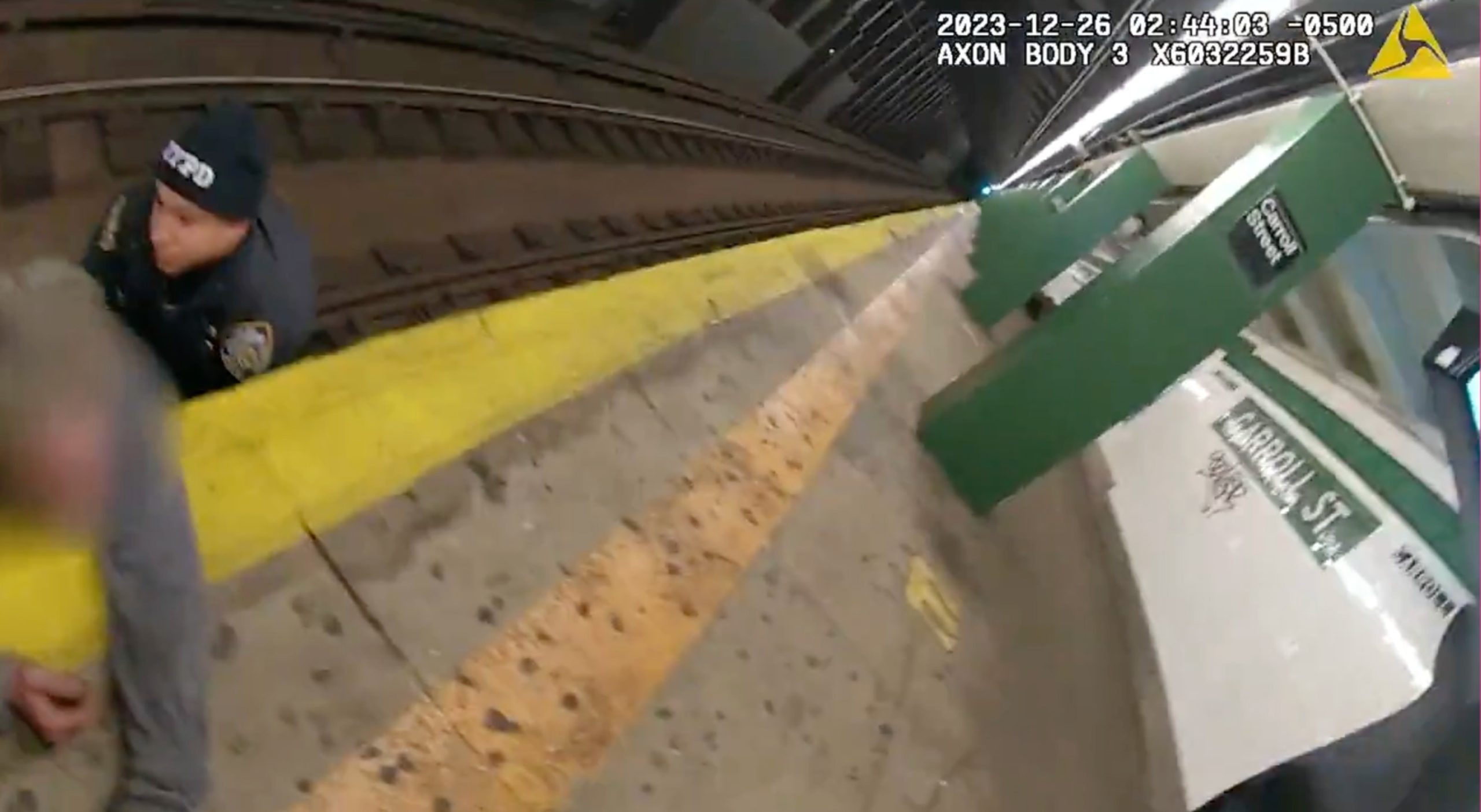 NYPD Officers Assist in Rescuing Man Who Accidentally Fell onto Subway Tracks
