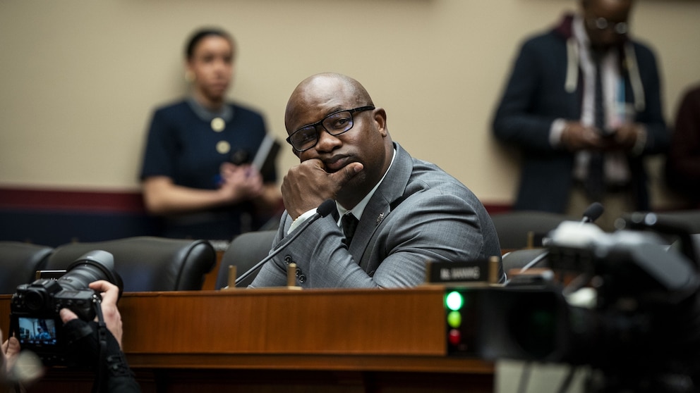 Rep. Jamaal Bowman faces censure by House for falsely pulling fire alarm