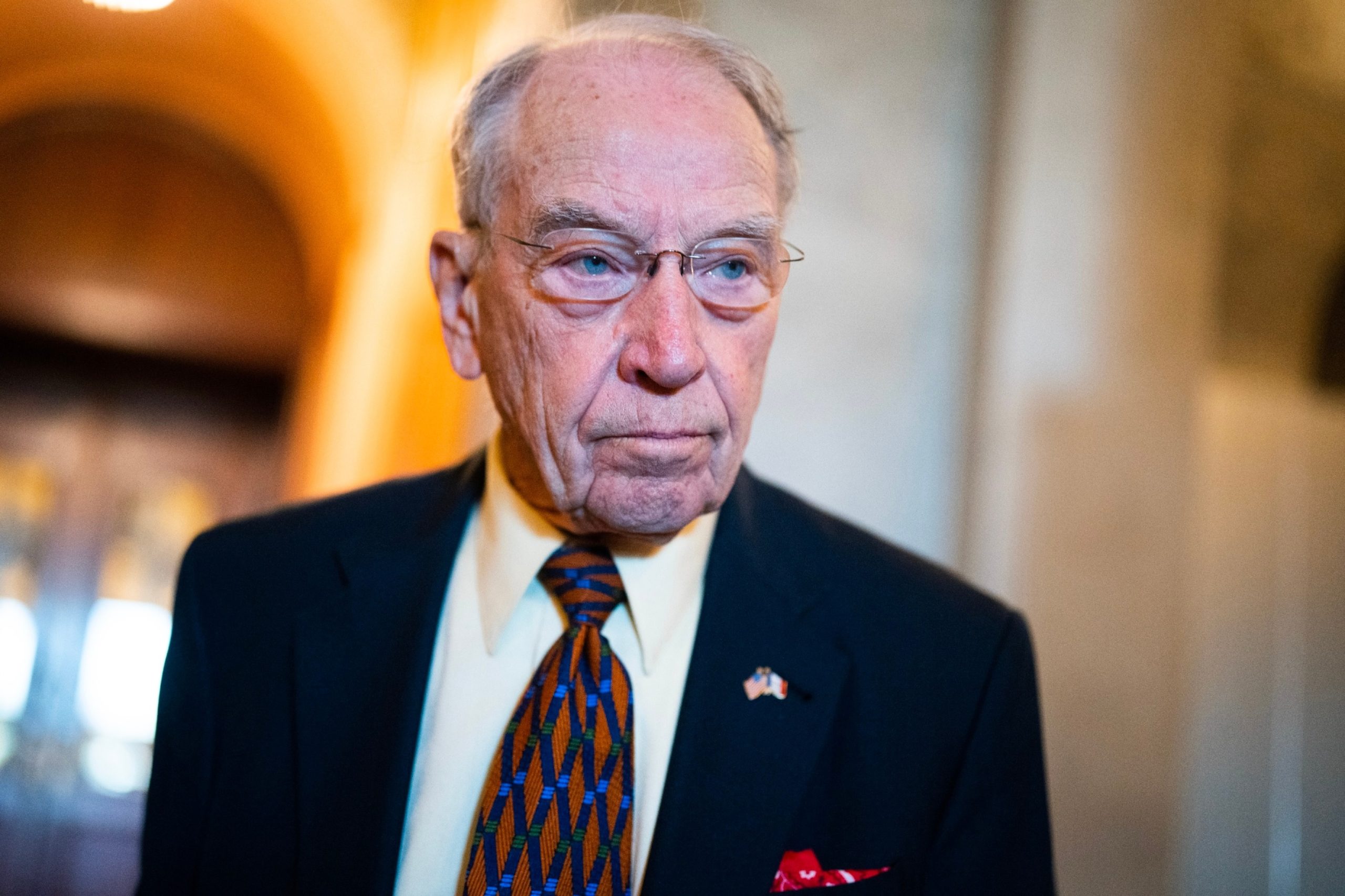 Chuck Grassley, the oldest member of the US Senate, receives treatment for infection, confirms his office