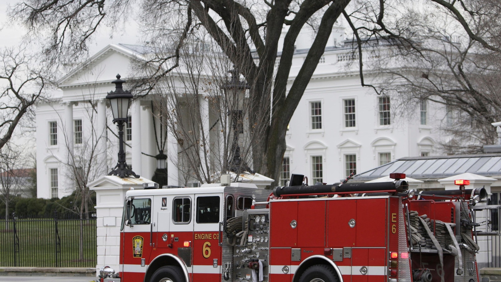 Emergency Response Activated Due to False 911 Report of Fire at the White House