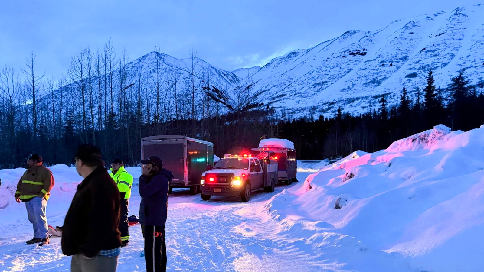 Fatal Avalanche in Alaska Leaves One Skier Dead and Two Injured