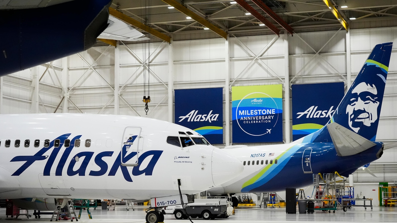 Boeing Unable to Locate Work Records for Door Panel Incident on Alaska Airlines Flight