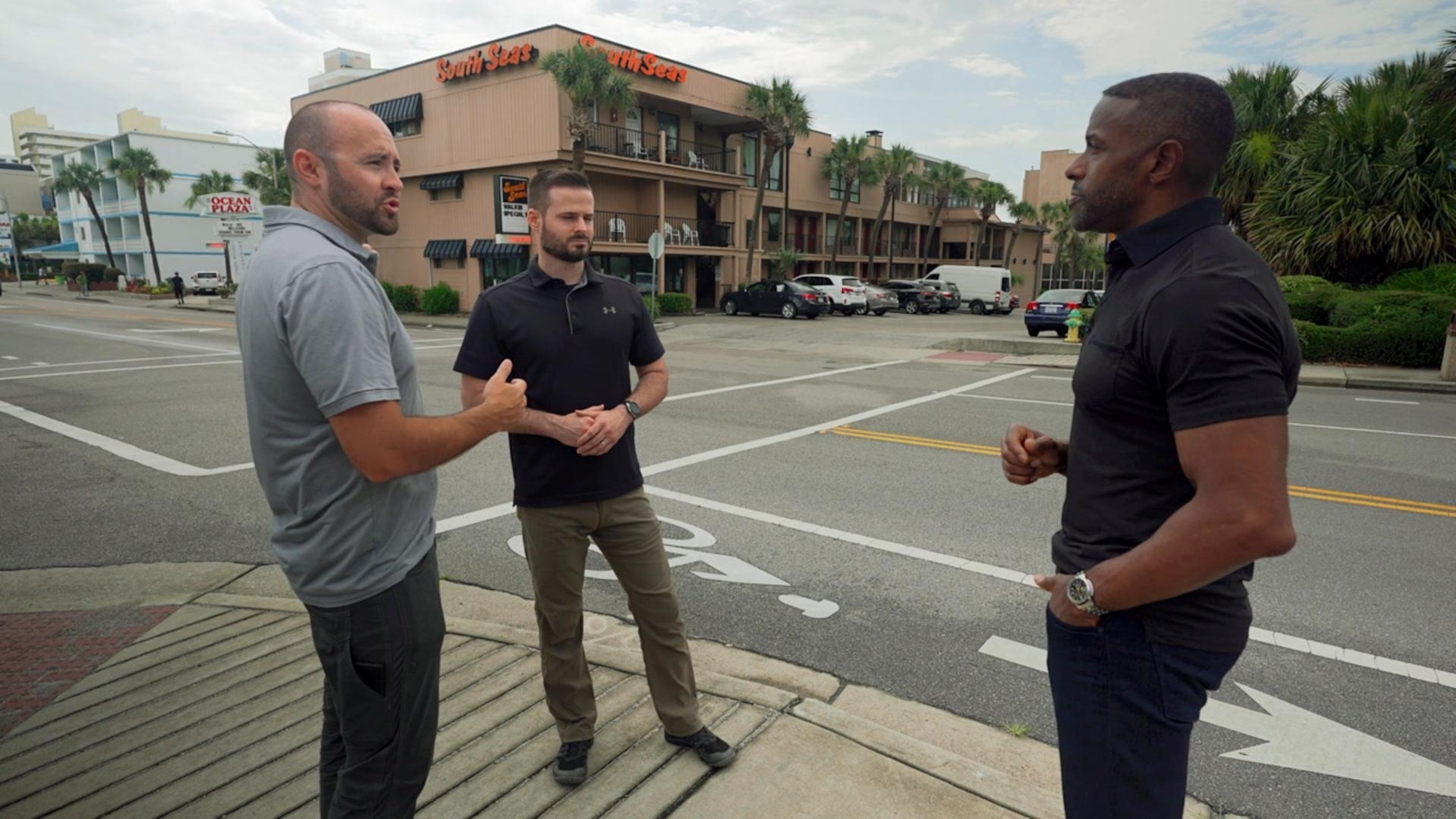 PHOTO: Ryan Smith is seen in Myrtle Beach, South Carolina, interviewing FBI Intelligence Analyst Caleb Messer and FBI Special agent James Cavanagh, who helped solve the Brittanee Drexel case.