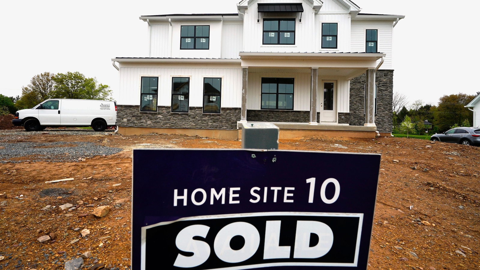The reasons behind voter frustration with the US economy: A focus on home prices