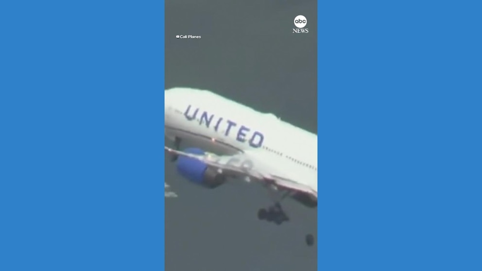 Tire Detaches from United Airlines Flight Departing from San Francisco in Video Footage