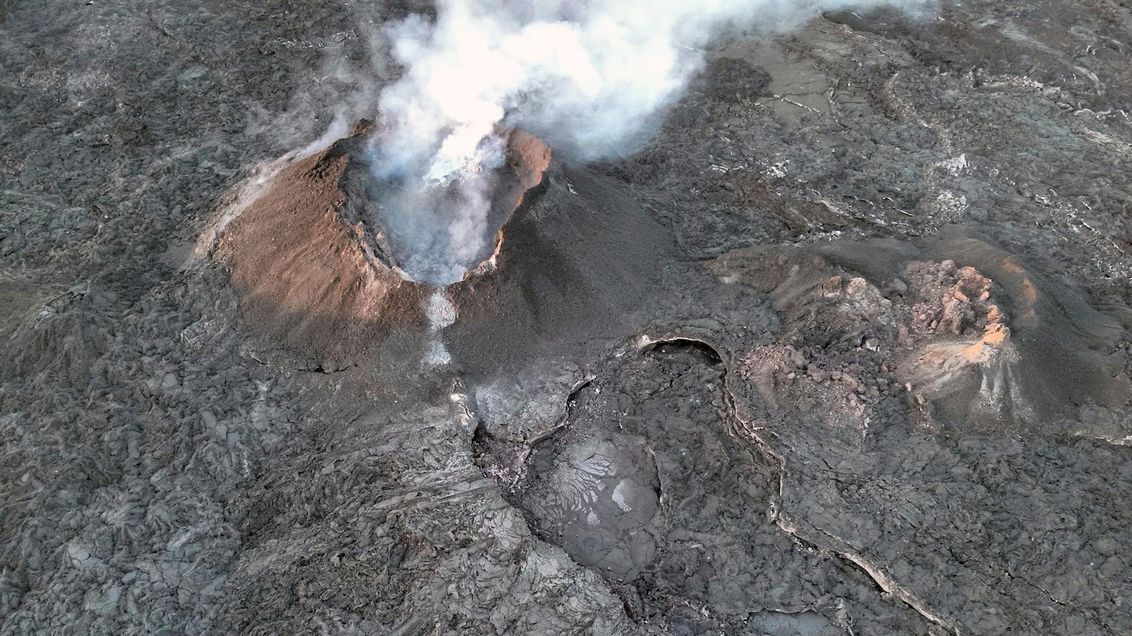 Iceland's Volcano Re-Erupts, Sending Lava Into the Sky