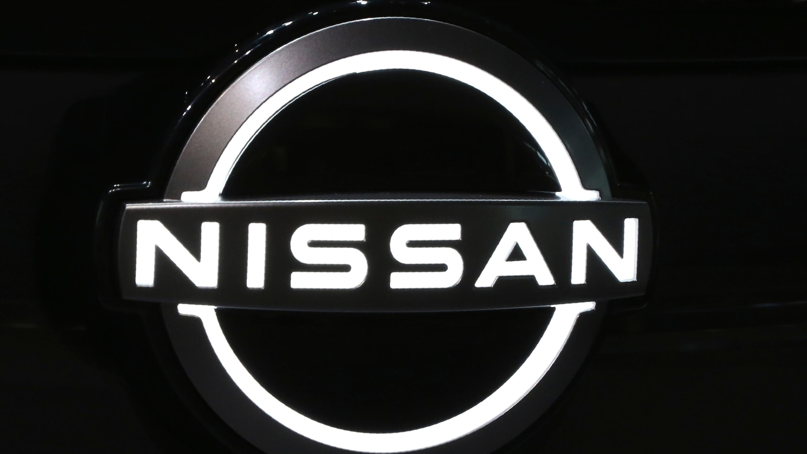 Nissan advises owners of older vehicles to avoid driving them due to potential airbag inflator explosion risk