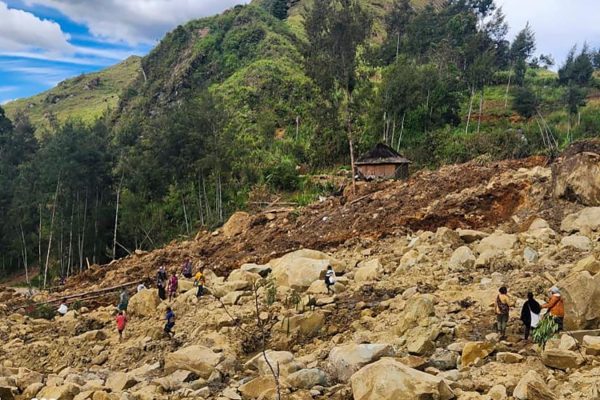 Over 2,000 people buried in Friday's landslide in Papua New Guinea