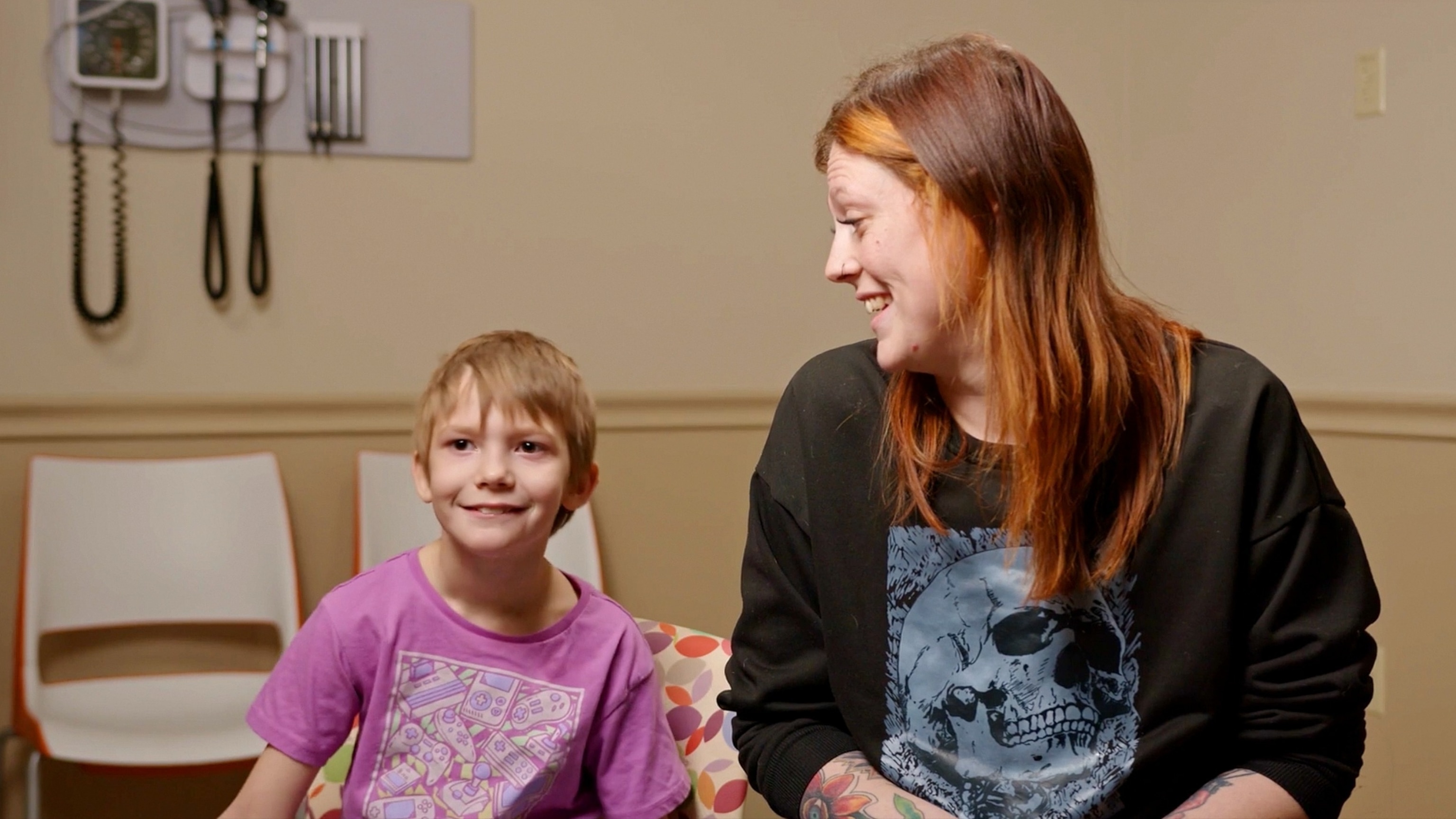 PHOTO: Karleigh Fry, 8, is the first pediatric patient to undergo robotic deep brain stimulation. Pictured: Karleigh (left) with her mother, Trisha Fry.