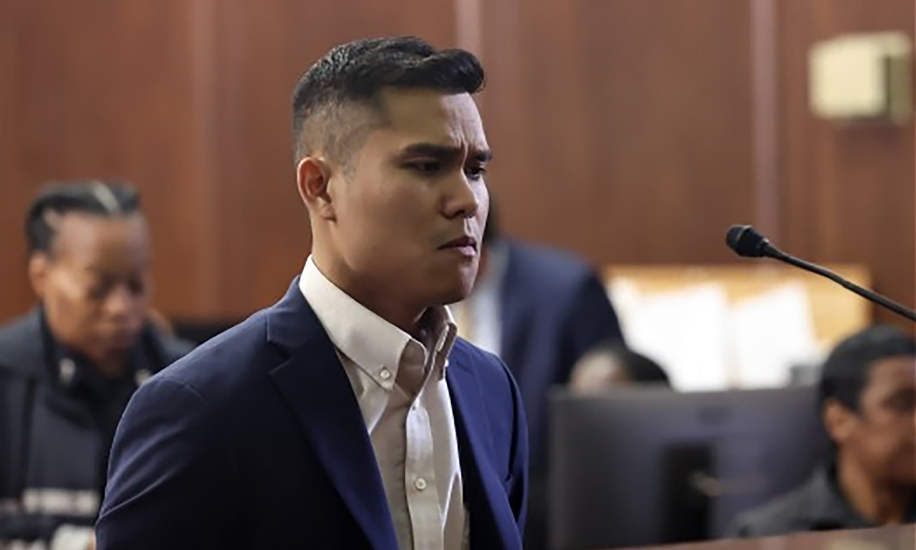 PHOTO: NYPD officer Hieu Tran appears in court. He is accused of shooting another driver in an apparent road rage incident.