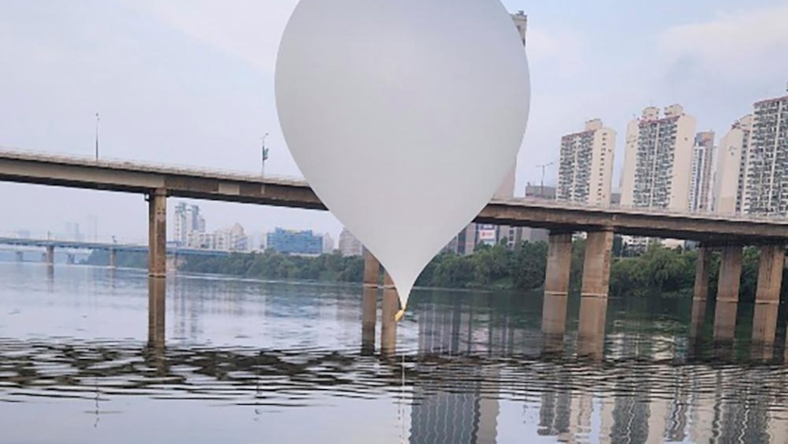 South Korea to resume anti-North broadcasts as response to trash balloon activity