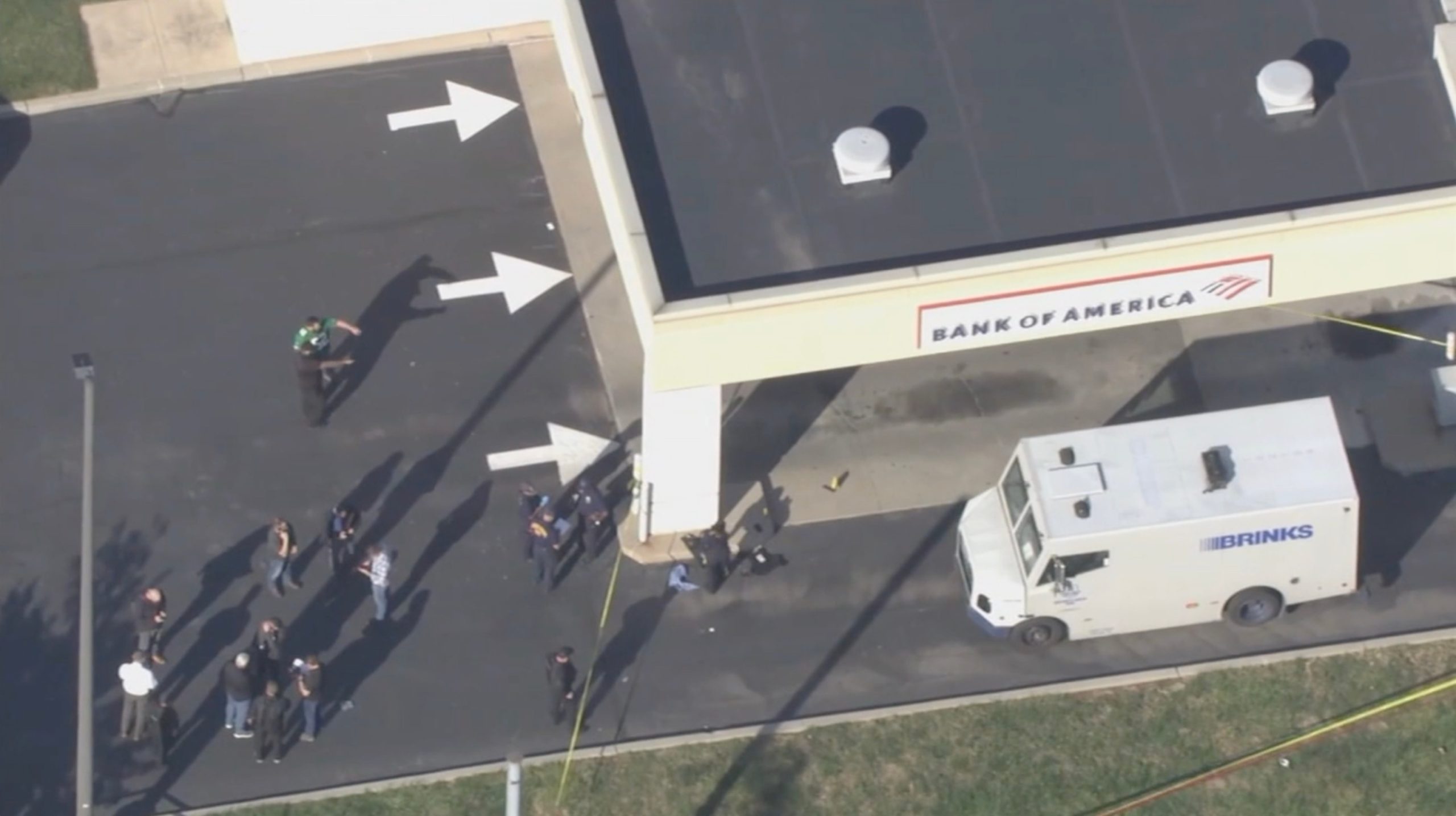 Armored truck in Philadelphia heist robbed of hundreds of thousands of dollars