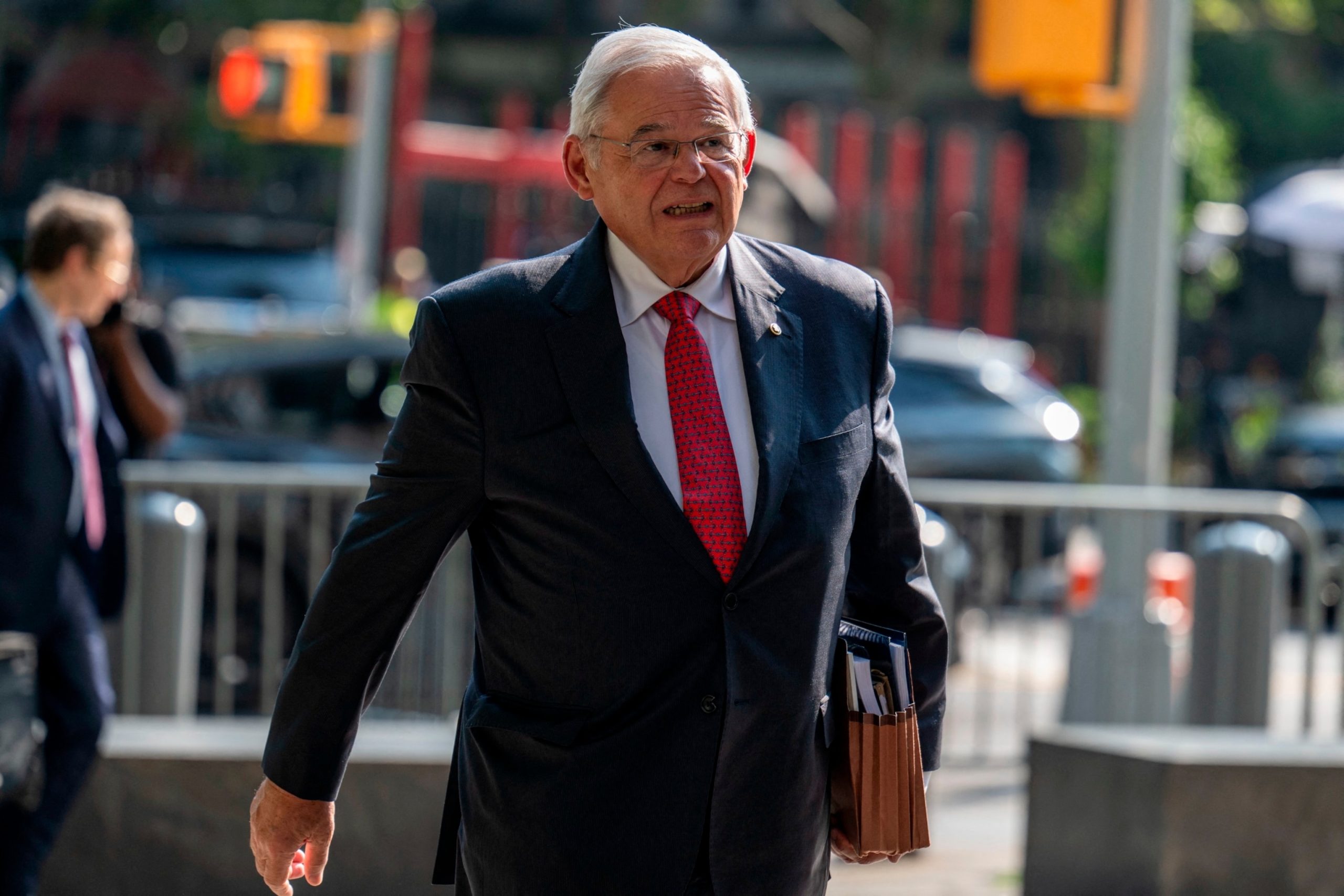 Attorney for Sen. Bob Menendez dismisses government's case as 'cherry-picked nonsense' in closing argument