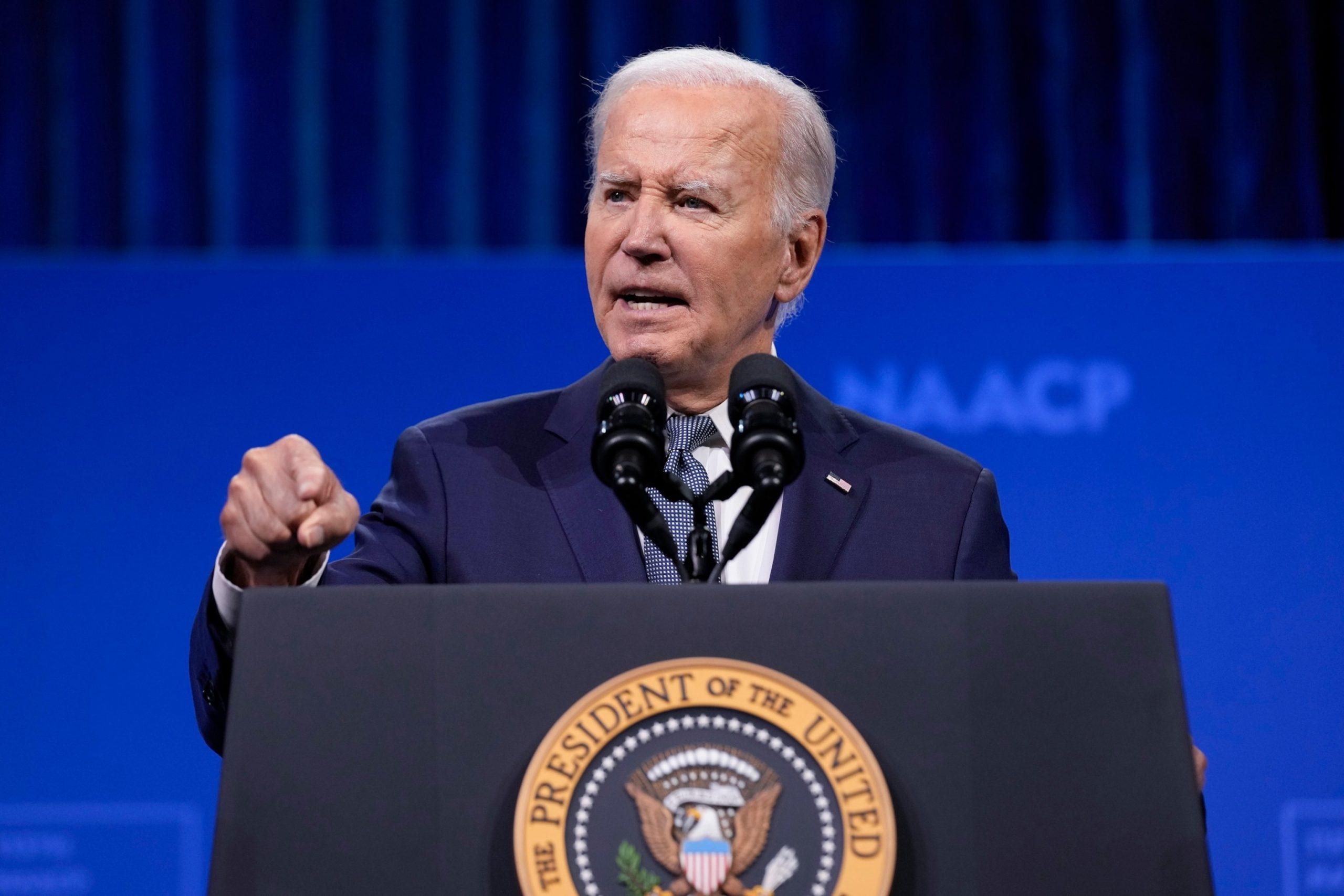 "DNC Delegates Advocate for Biden's Removal from Top of Ticket and Reject Virtual Roll Call"