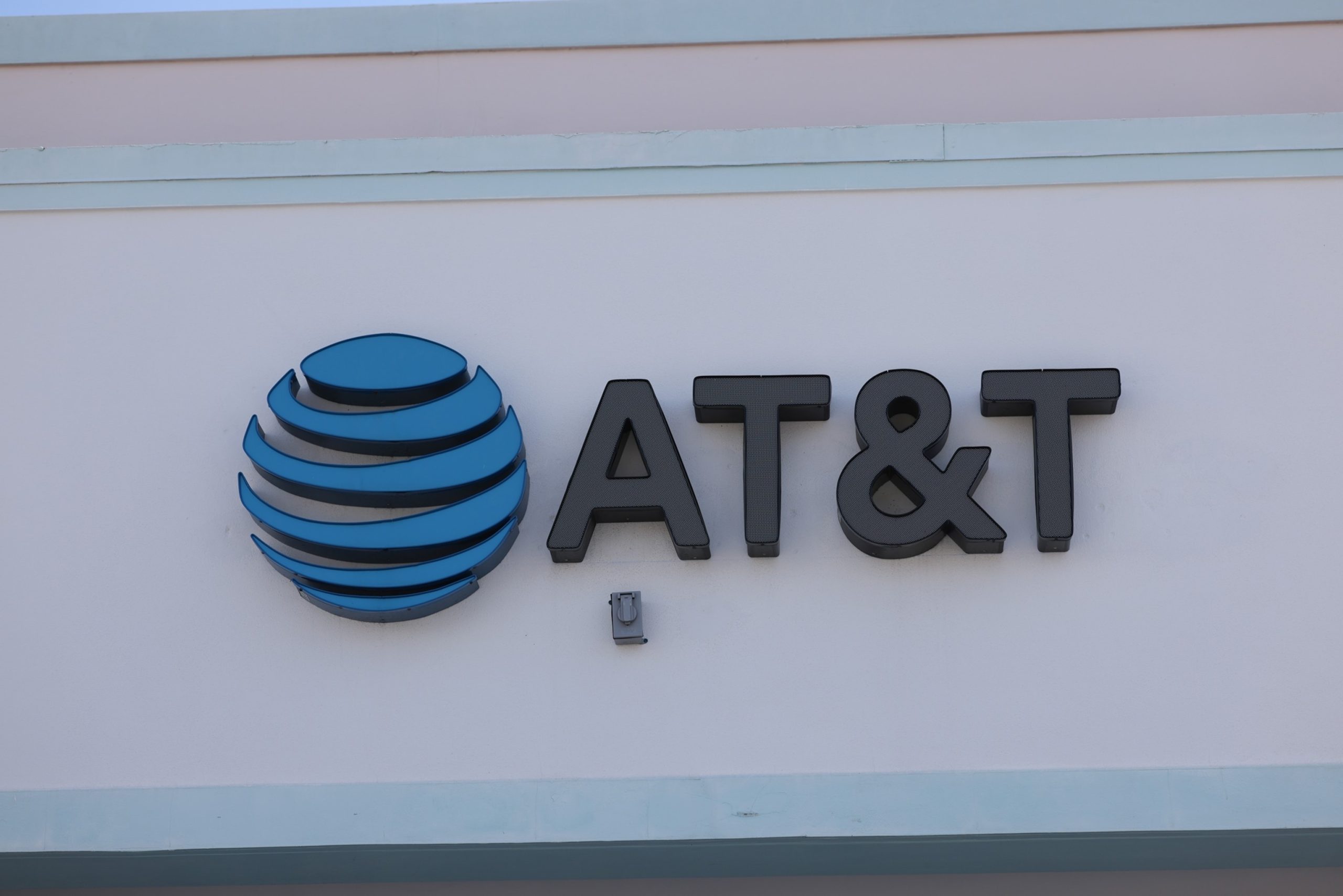 Hacker steals data from 'nearly all' AT&T wireless customers, says AT&T