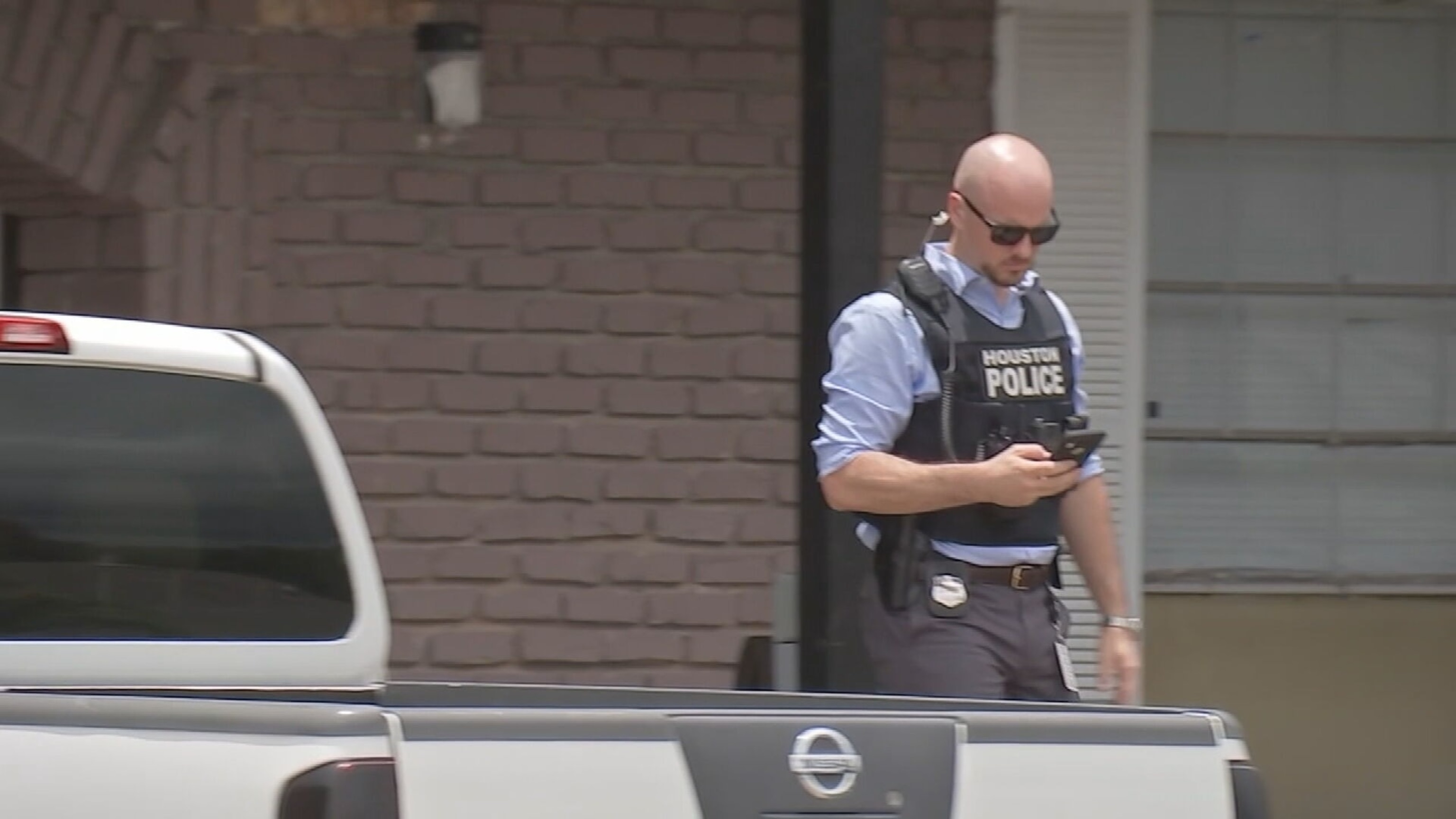 PHOTO: Police investigate after a newborn was found abandoned in a dumpster at an apartment complex in Houston, July 23, 2024.