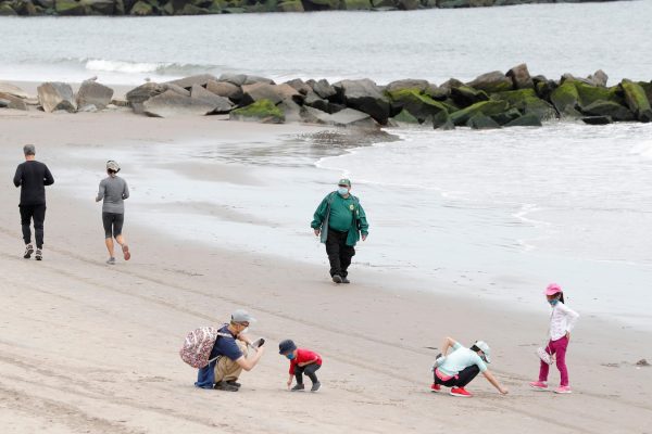 Police report that 2 teenagers have died while swimming at Coney Island Beach in New York