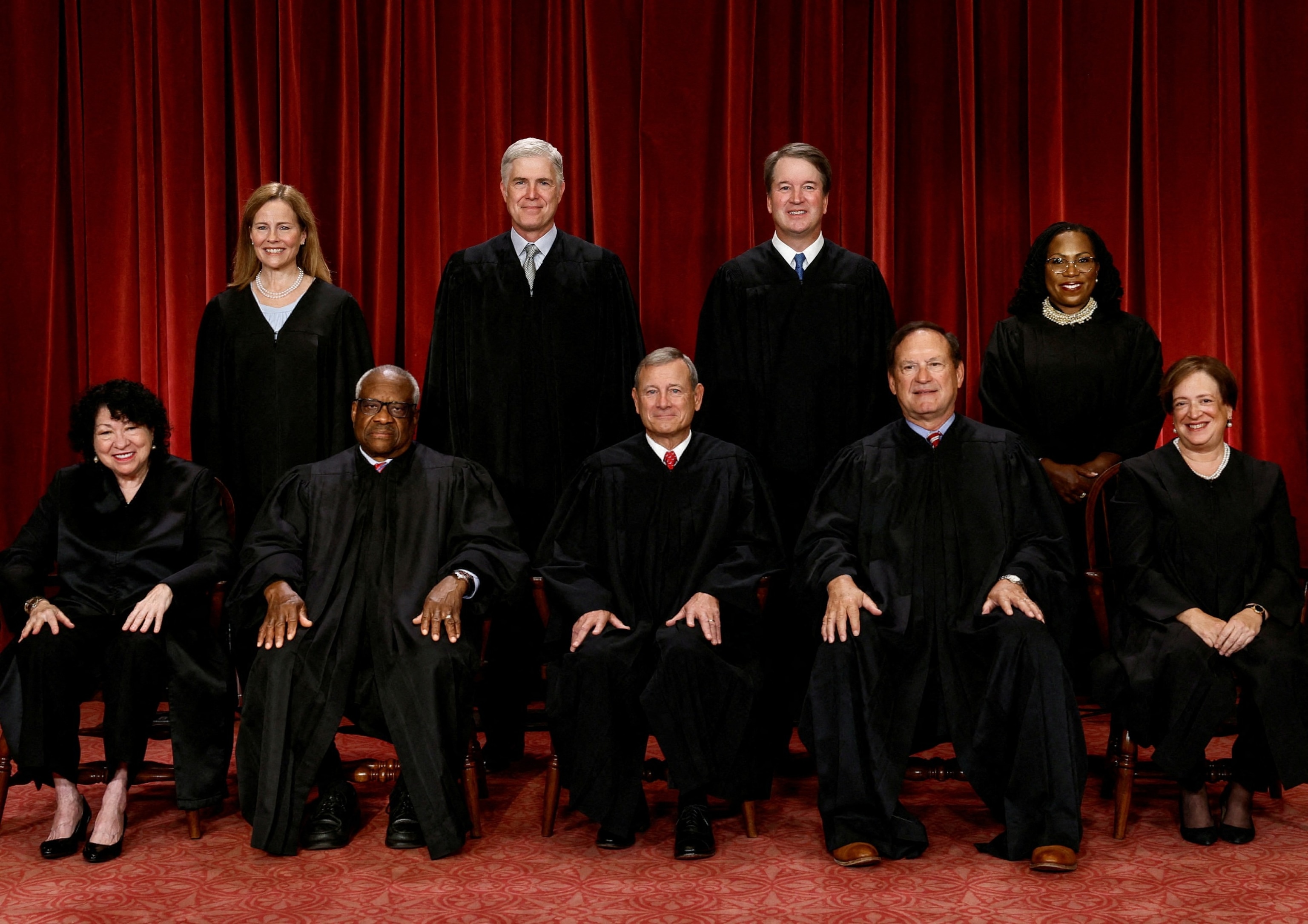 PHOTO: U.S. Supreme Court justices pose for their group portrait at the Supreme Court in Washington, Oct. 7, 2022.